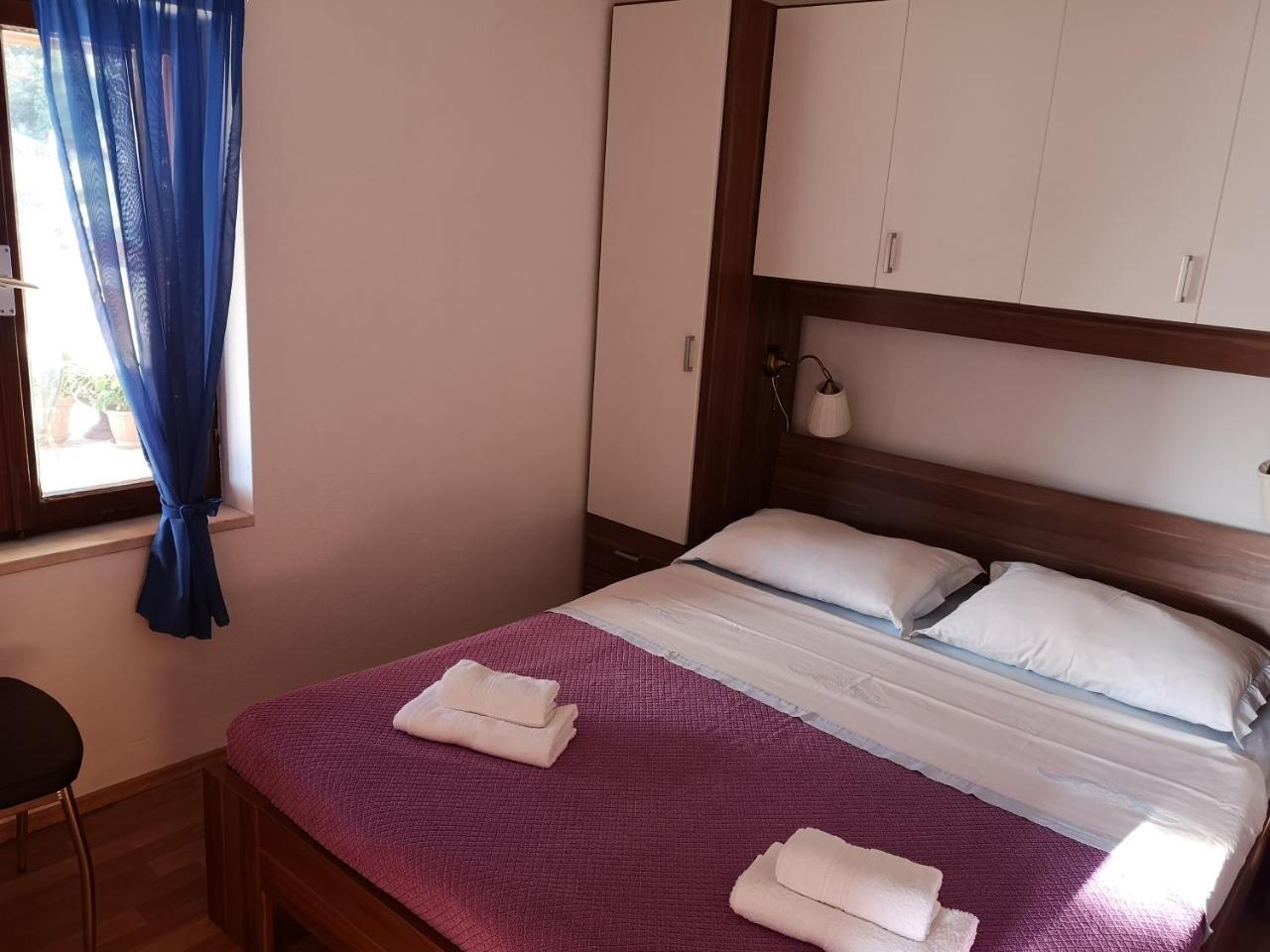 Holiday Home Cvitka Vis Exterior foto